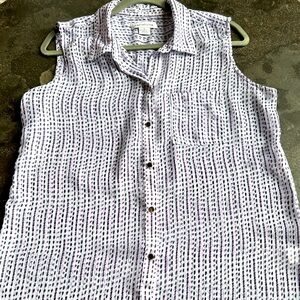 Liz Claiborne Sleeveless Blouse - Size Large